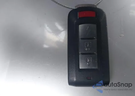 2016 Mitsubishi Outlander Se z USA, uszkodzony, nr VIN JA4AD3A37GZ064801